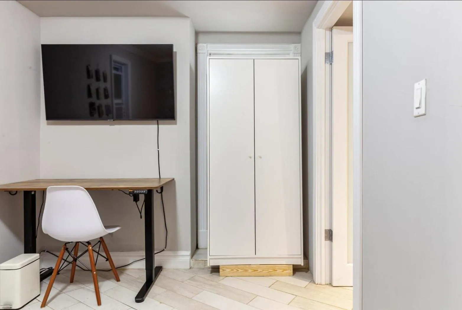 Lovely Room At 3 Bedroom Apt At The Heart Of East Village 纽约 招待所